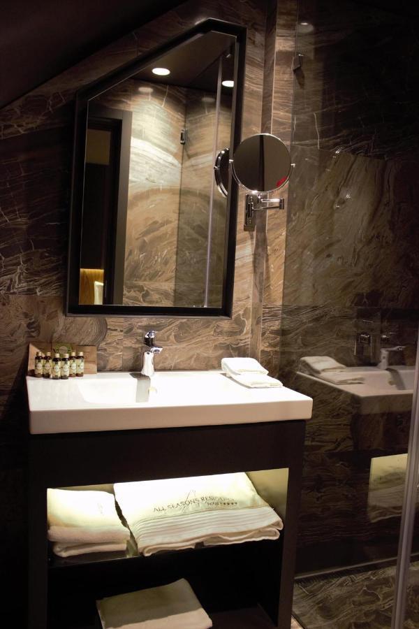 Habitación Doble Superior con aparcamiento gratuito